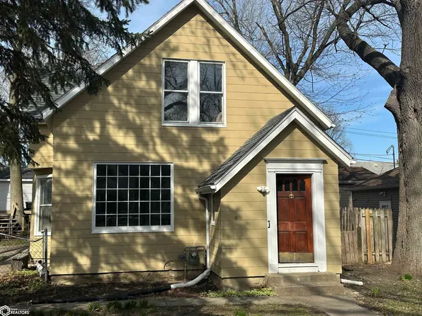 515 S Starr Ave, Burlington, IA 52601