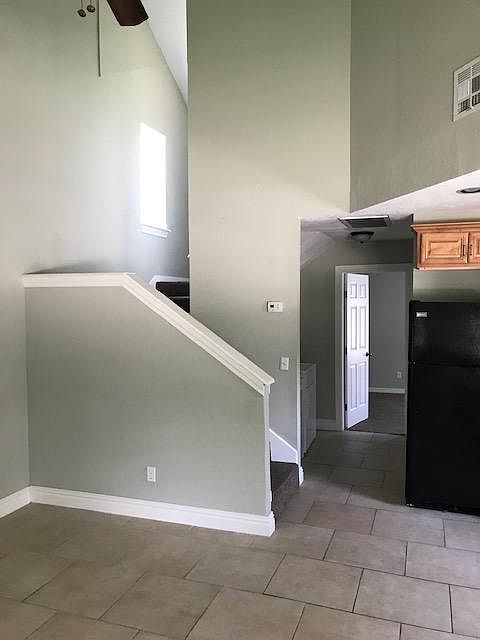 Stairs leading to bedroom / bath and huge closet