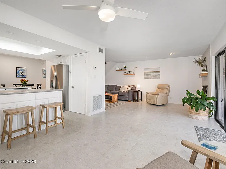 116 Skyline Cir — Photo 8