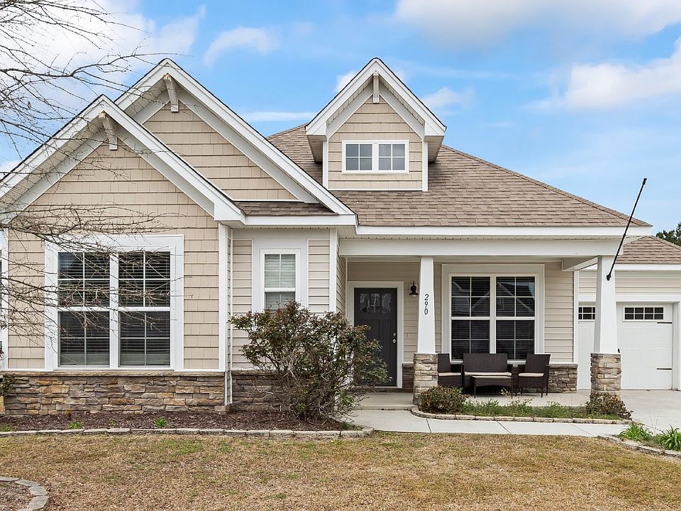 1st image of 290 SW Plantation Dr