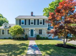 48 Douglas Rd, Needham, MA 02492