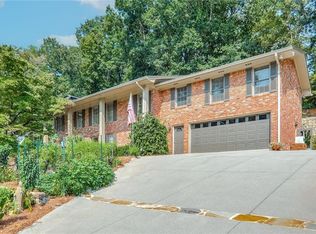 2352 Sagamore Hills Dr, Decatur, GA 30033