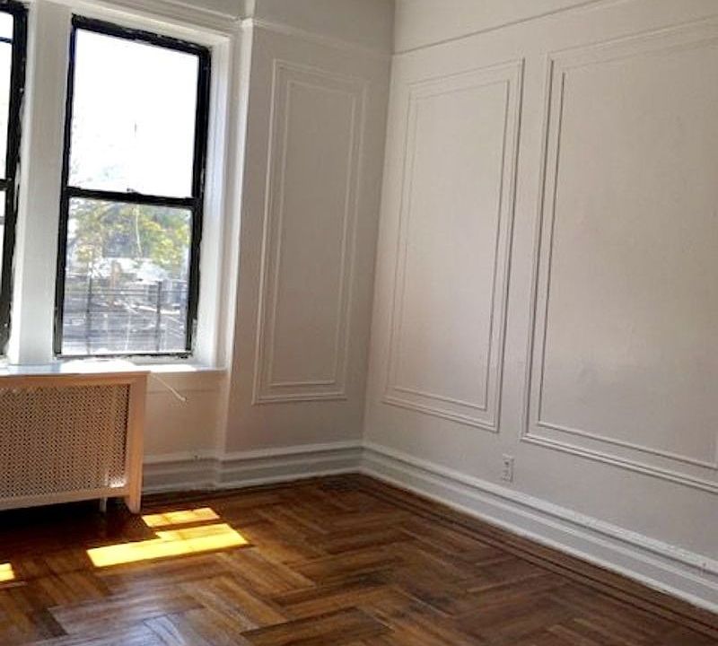 1st image of 2200 85th St APT 1B