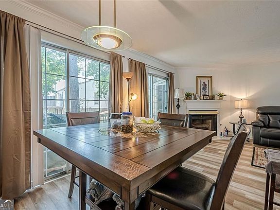 3rd image of 3403 Spring Harbour Dr