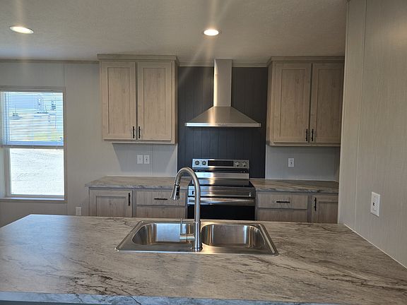 5th image of 53 S East Dr #53
