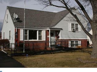 45 Highland Dr, Telford, PA 18969