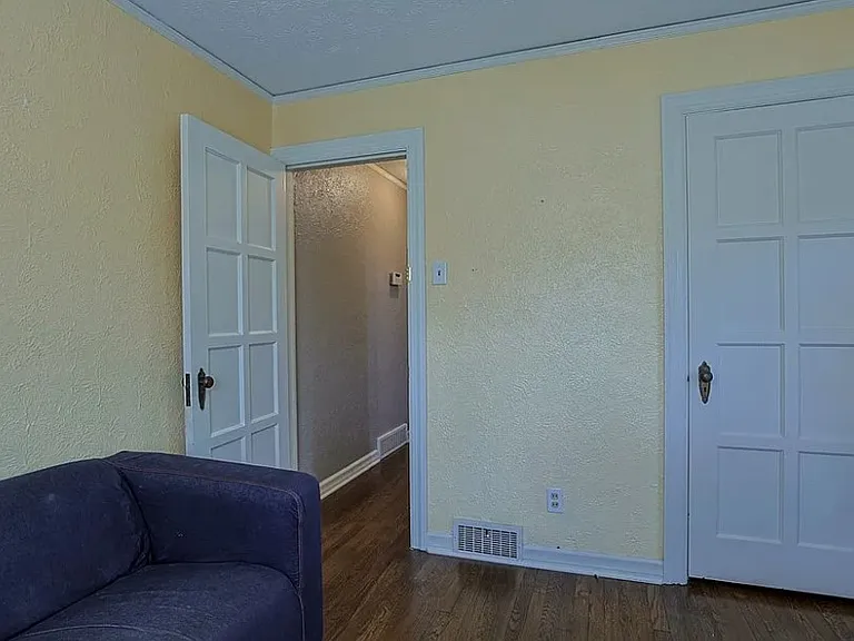 103A Chatham Dr — Photo 16