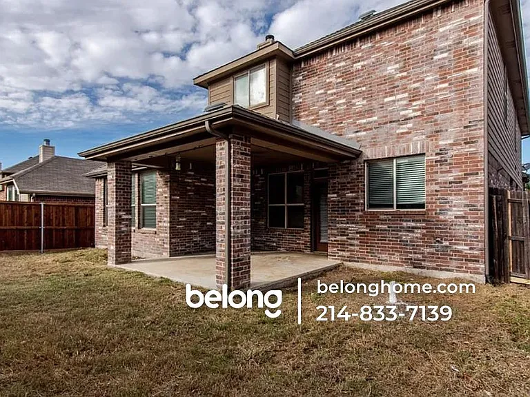 1512 Cockatiel Dr — Photo 2