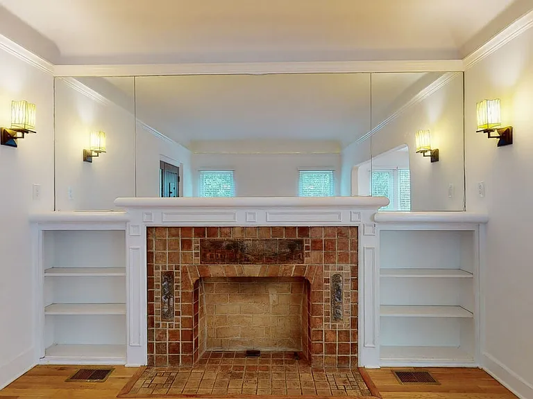 1011 N La Jolla Ave — Photo 17