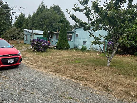 2nd image of 135 Dell Ln