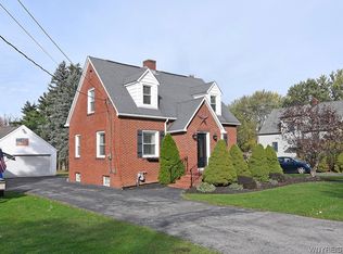 5088 Parker Rd, Hamburg, NY 14075