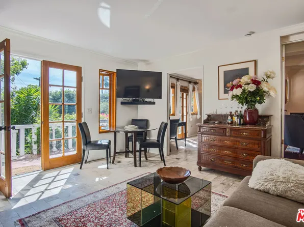 8298 Presson Pl, West Hollywood, CA 90069