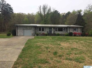 802 E Main St, Glencoe, AL 35905