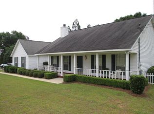 40 Dee Clark Rd, Dothan, AL 36305