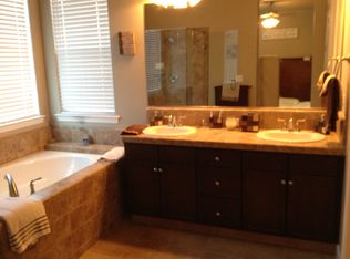 5851 W Ashcroft Ave, Fresno, CA 93722