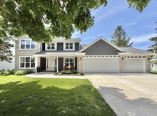 2324 Boulder Ln, Beloit, WI 53511