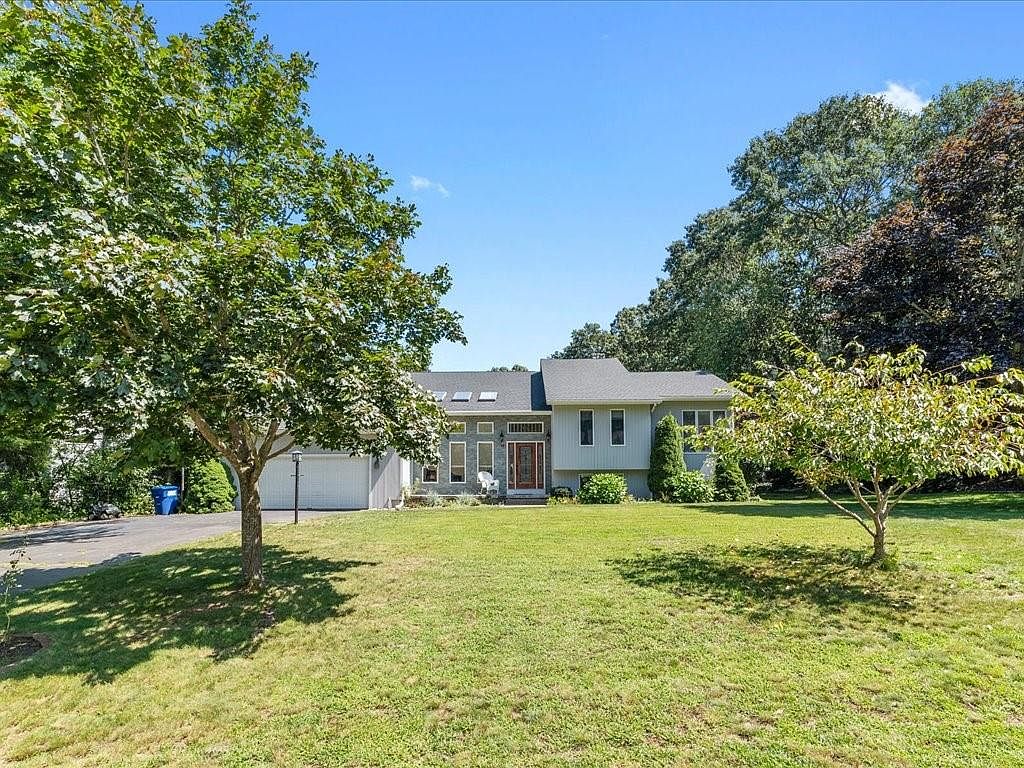 38 Rock Ridge Rd, Westerly, RI 02891 MLS 1342649 Zillow