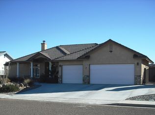 401 W Shamrock Ave, Ridgecrest, CA 93555