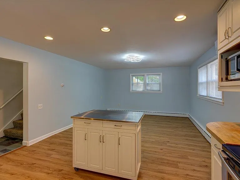 101 N Rosa Rd — Photo 10