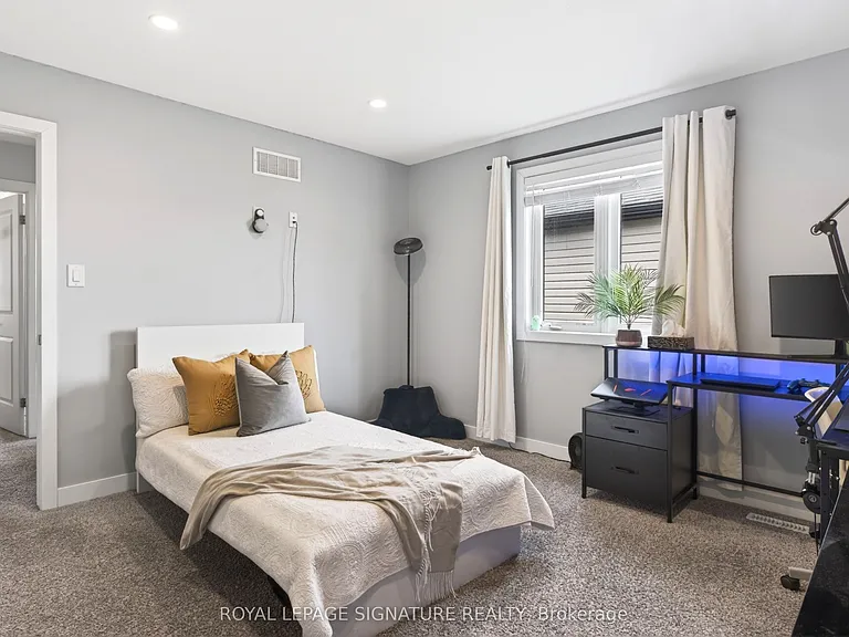 2147 Wateroak Dr — Photo 33