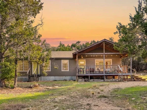 802 Lonesome Trl, Driftwood, TX 78619