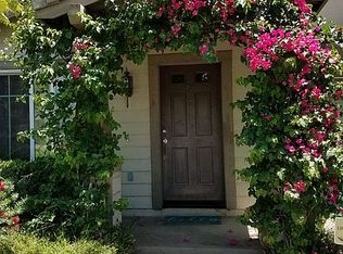 7945 Hemingway Ct, Fontana, CA 92336