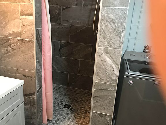tiled walk in shower