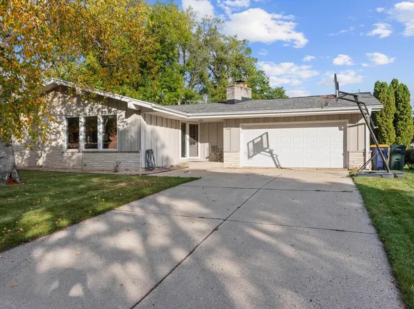 11924 W Ohio AVENUE, West Allis, WI 53227