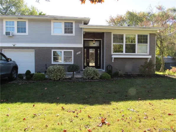5265 Powers Rd, Orchard Park, NY 14127