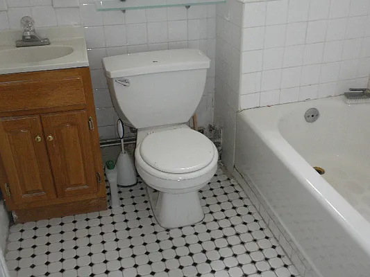 Rented by Aguayo & Huebener Brooklyn | media 82