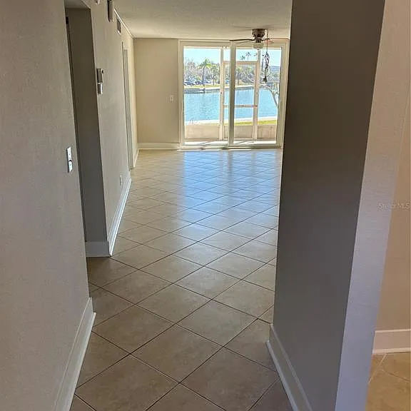7405 Bay Island Dr S #120 — Photo 4