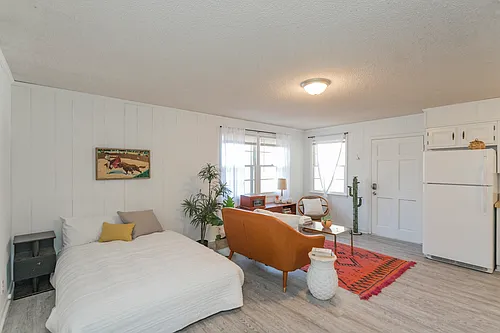 215 Donna Dr #S Photo 1 215 Donna Dr #S Photo 1