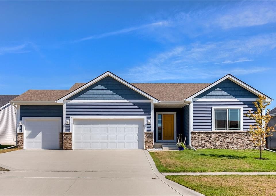 1st image of 9617 Cedarwood Dr