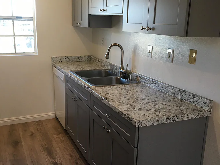 596 Victoria St #A201 — Photo 23