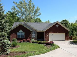 8153 Austin Ridge Dr, Cincinnati, OH 45247