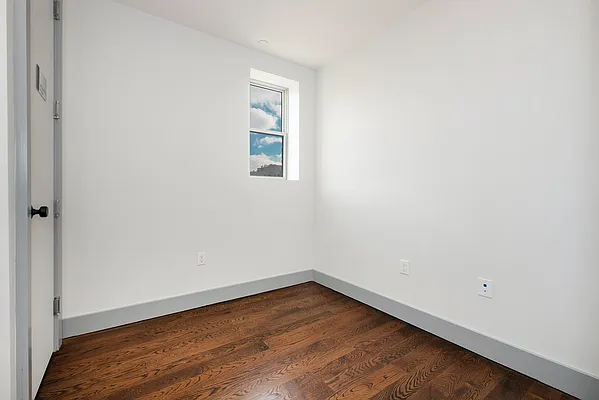 Rented by Bold New York | media 4
