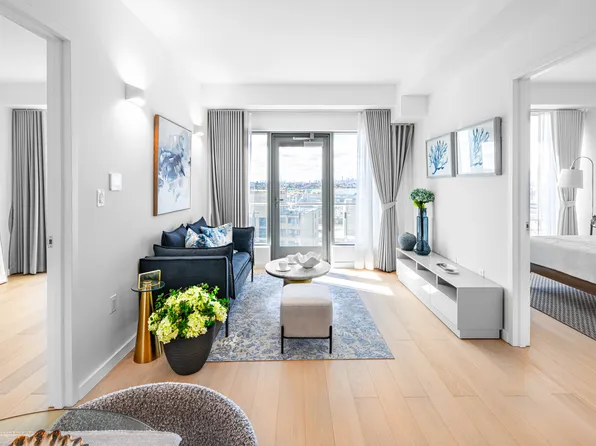 33-71 Prince Street image 2 of 11