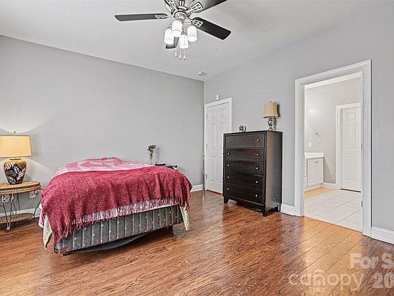 5th image of 11115 Caroline Whitney Cir