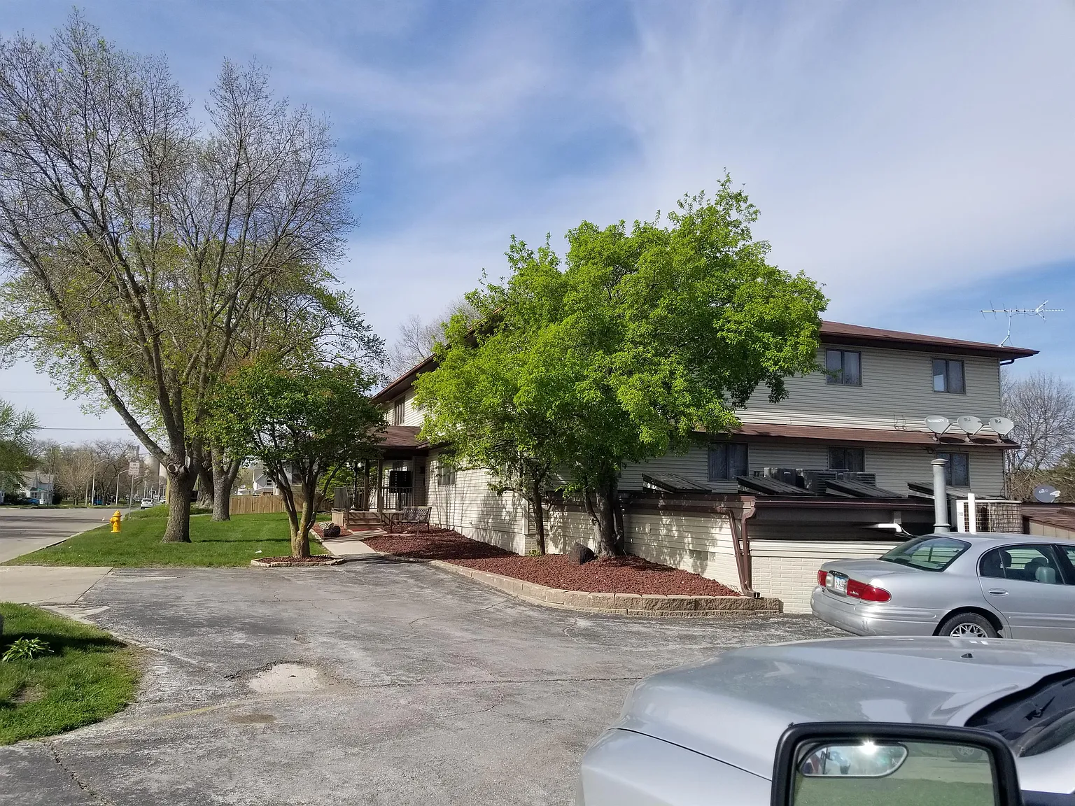 1424 Superior Street - 10 — Photo 1