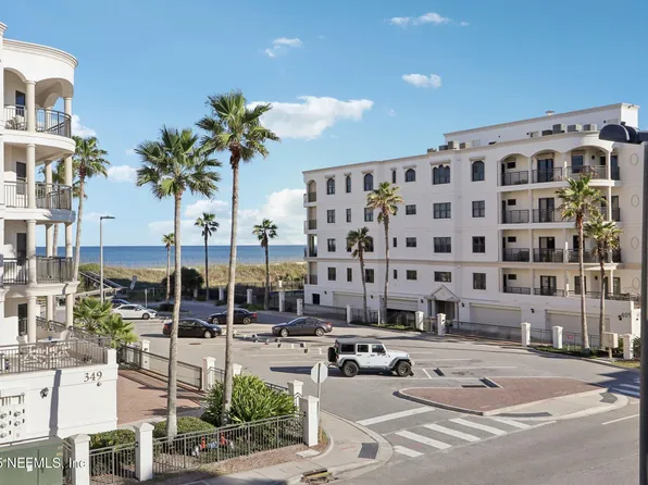 388 1ST Street S, Jacksonville Beach, FL 32250