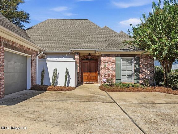 4th image of 3 Waterford Pl