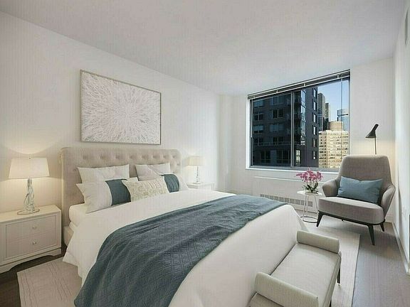 4th image of 222 E 34th St APT 812