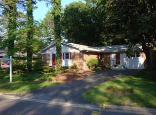3053 Edinburgh Dr, Virginia Beach, VA 23452