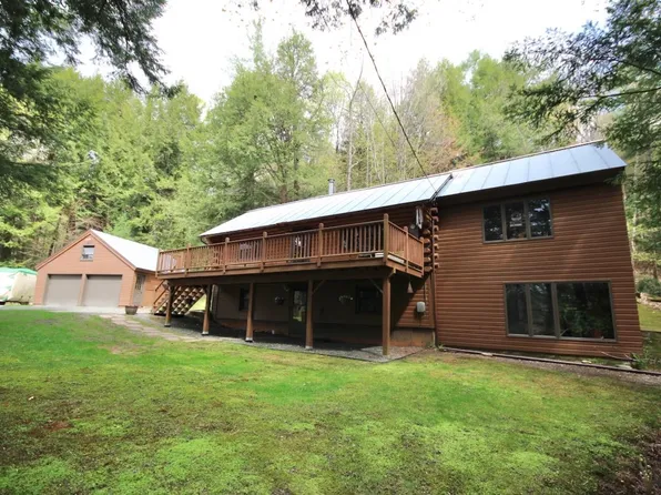 26 Bird Hill, Hartland, VT 05048