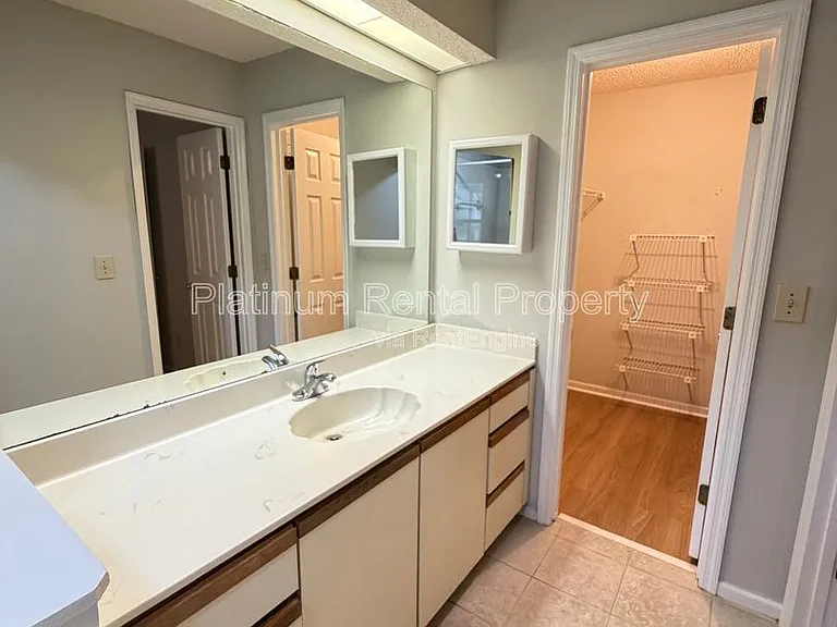 2196 Goodwood Blvd SE — Photo 26