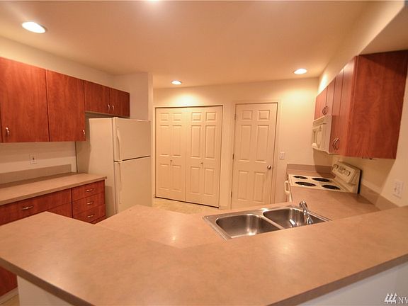 2nd image of 20800 72nd Ave W APT 204