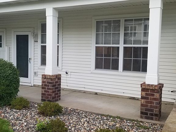 3rd image of 14350 Banyan Ln
