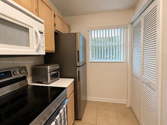4th image of 3680 NW 91st Ln #3680