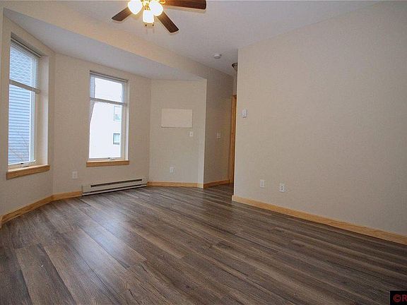 3rd image of 116 Van Brunt St