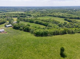 507 Rock House Rd, Galena, MO 65656